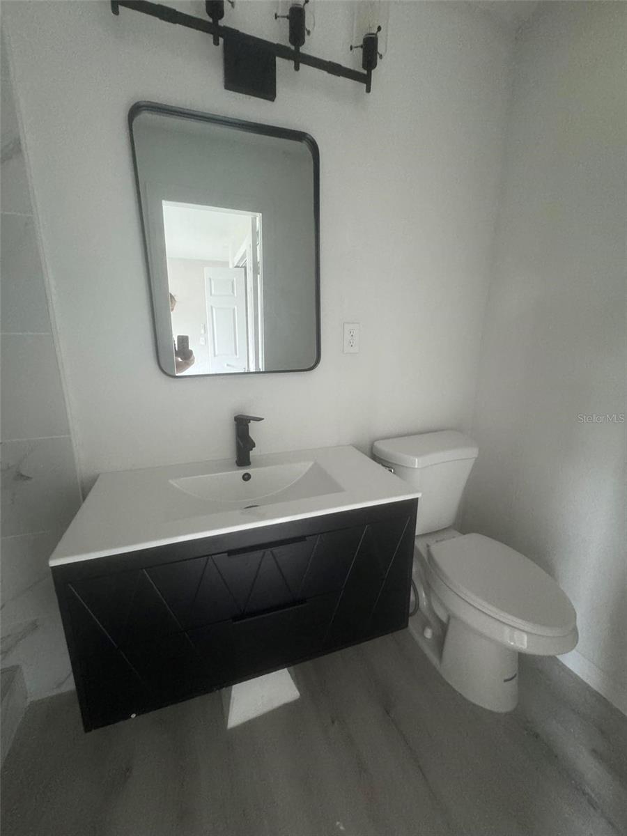 Image 10 of 12 For 2549 Olive Avenue