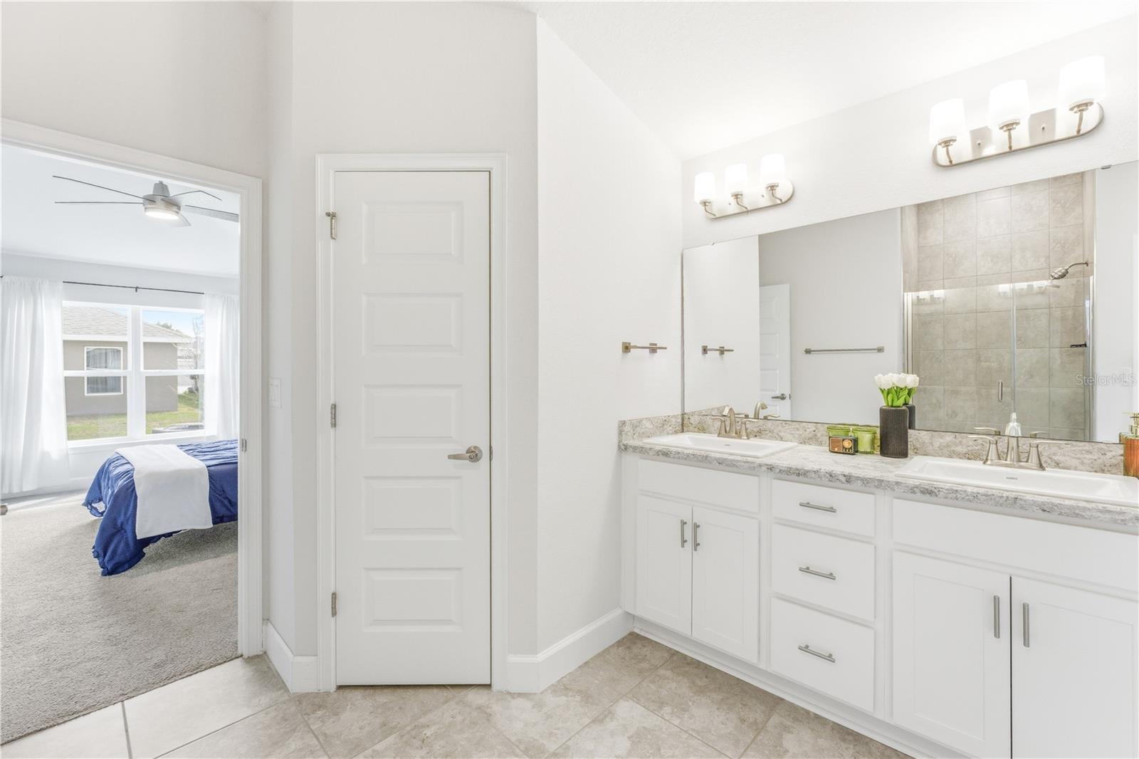 Image 20 of 38 For 111 Krenson Bay Loop