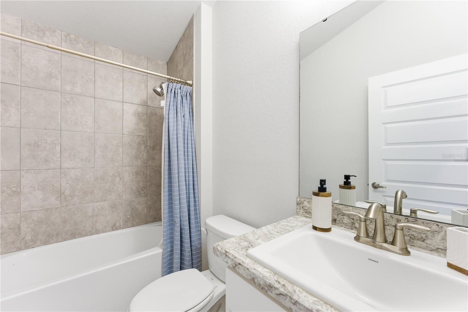 Image 28 of 38 For 111 Krenson Bay Loop