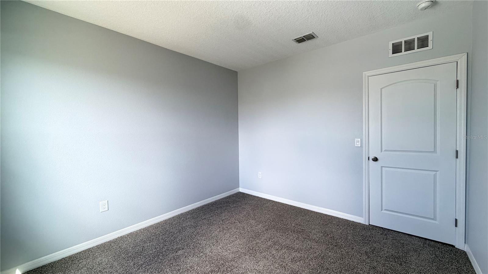 Image 21 of 30 For 1740 Shepherd Avenue