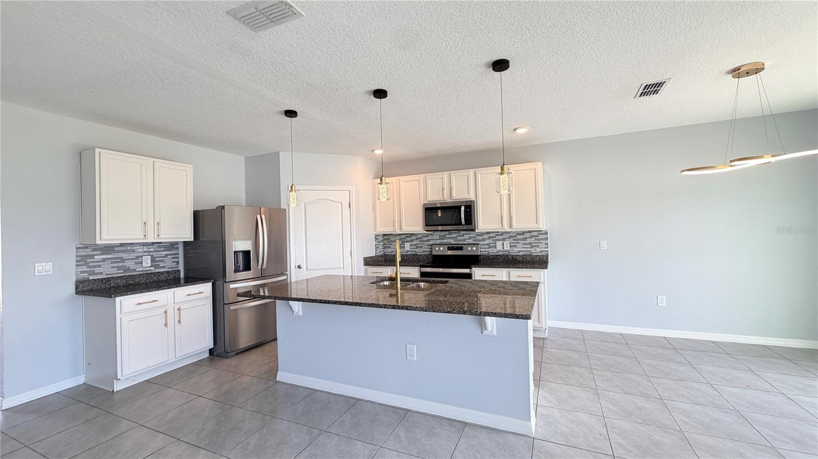 Image 7 of 30 For 1740 Shepherd Avenue