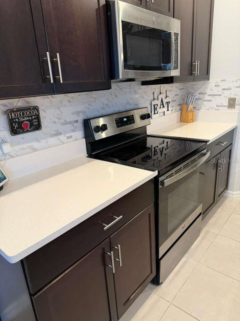 Image 5 of 27 For 3589 Anibal Street