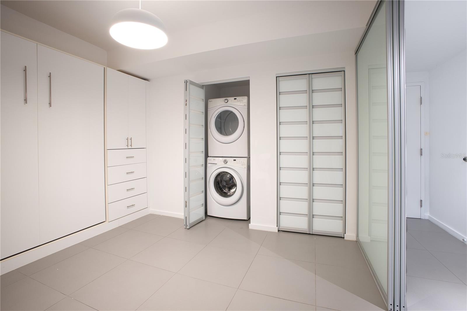 Image 10 of 35 For 5300 85th Avenue 1208