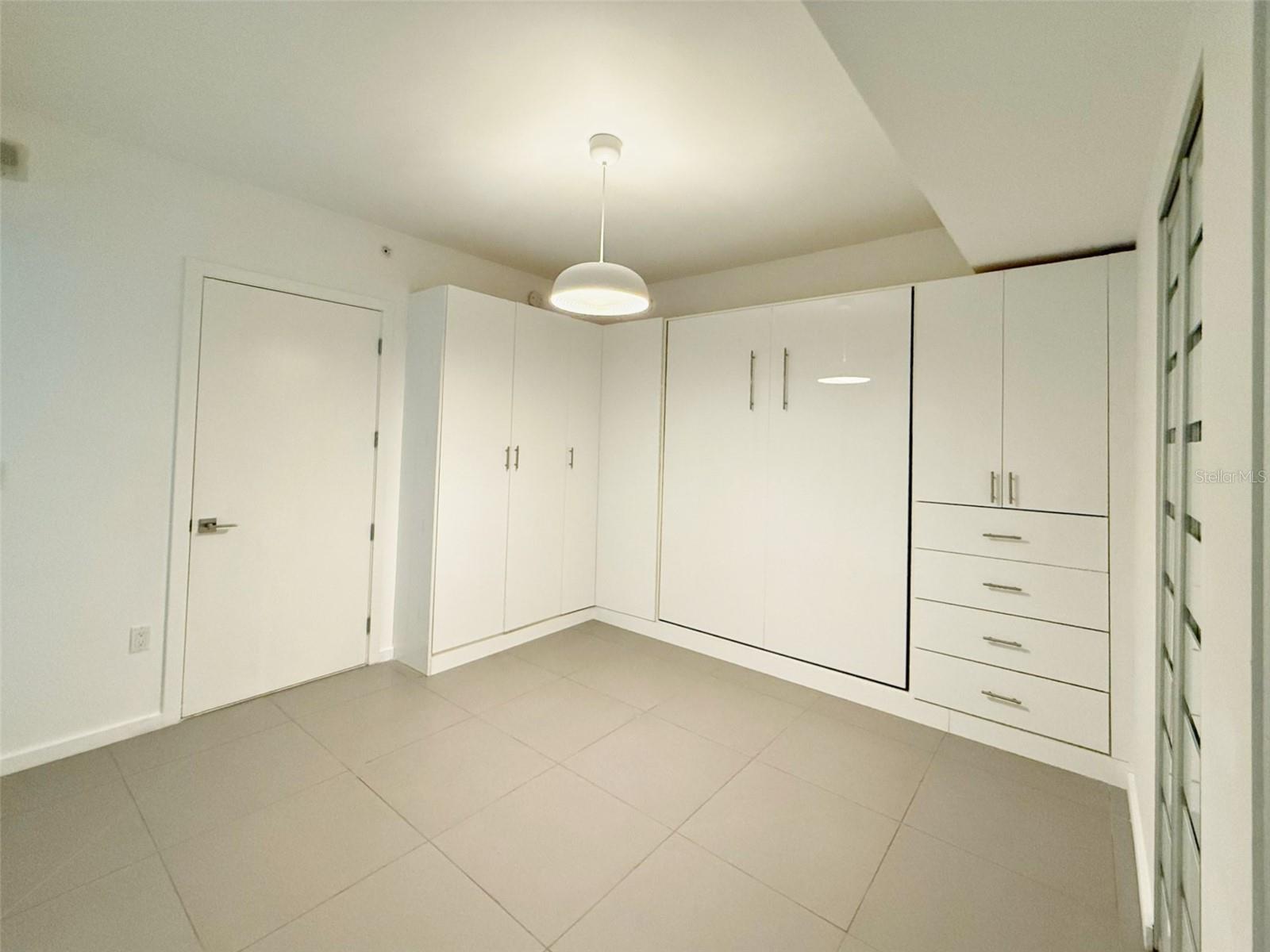 Image 11 of 35 For 5300 85th Avenue 1208