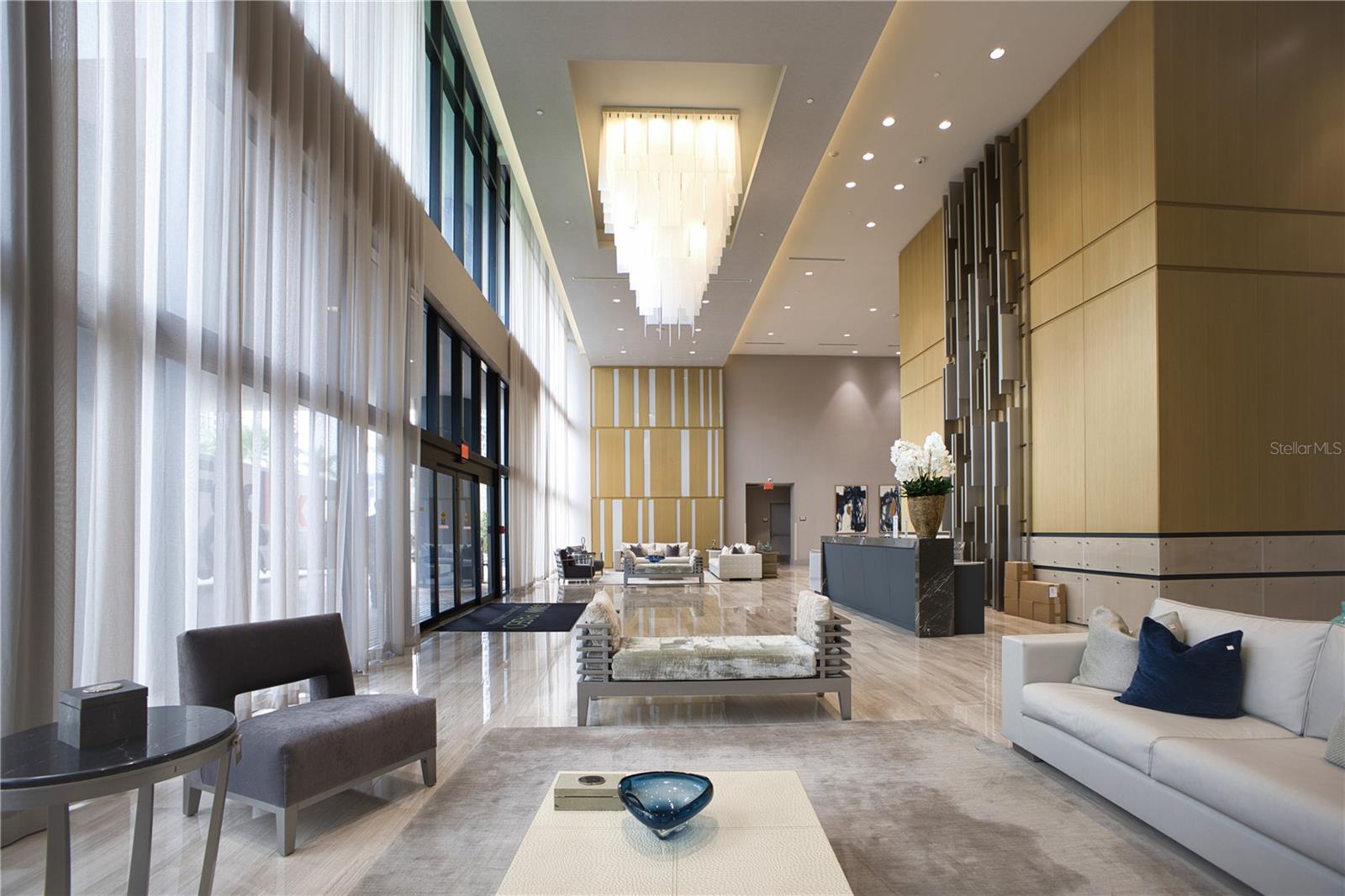 Image 4 of 35 For 5300 85th Avenue 1208