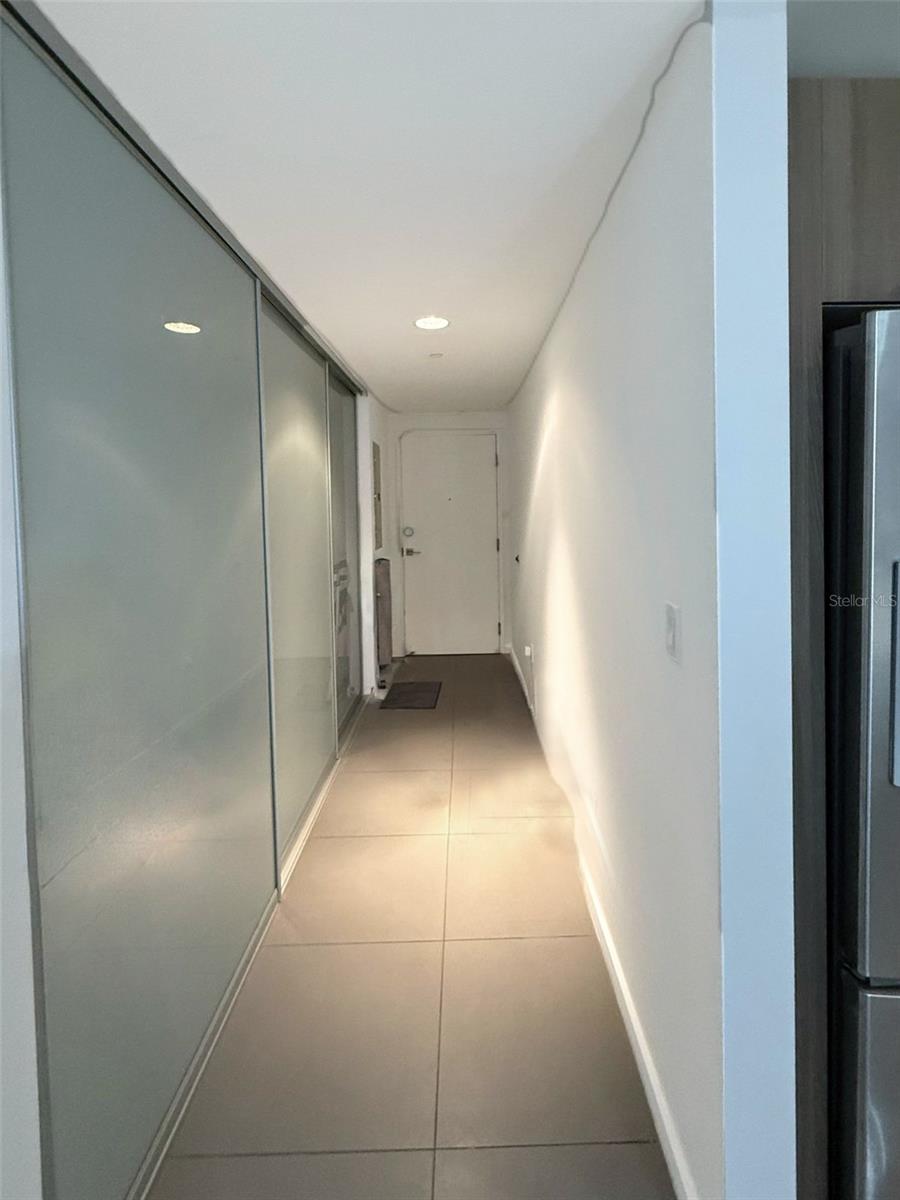 Image 9 of 35 For 5300 85th Avenue 1208