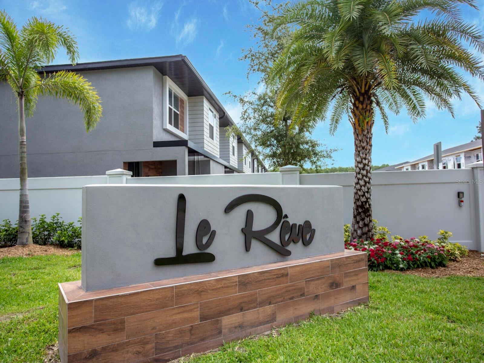 Image 41 of 50 For 4425 Le Reve Court