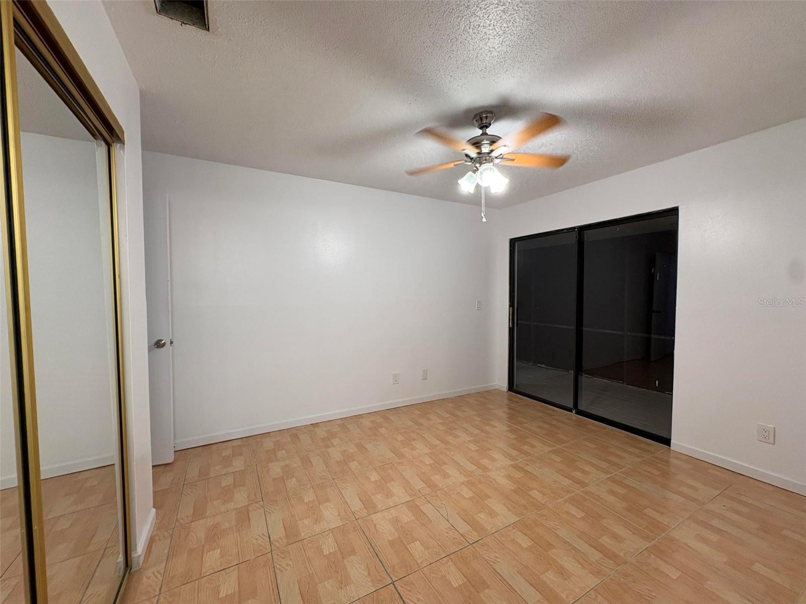 Image 8 of 22 For 1724 Foxhall Circle 1724