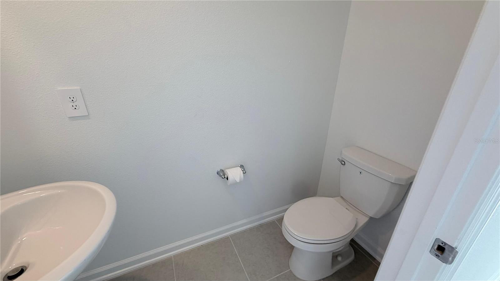 Image 12 of 48 For 776 Trotters Drive