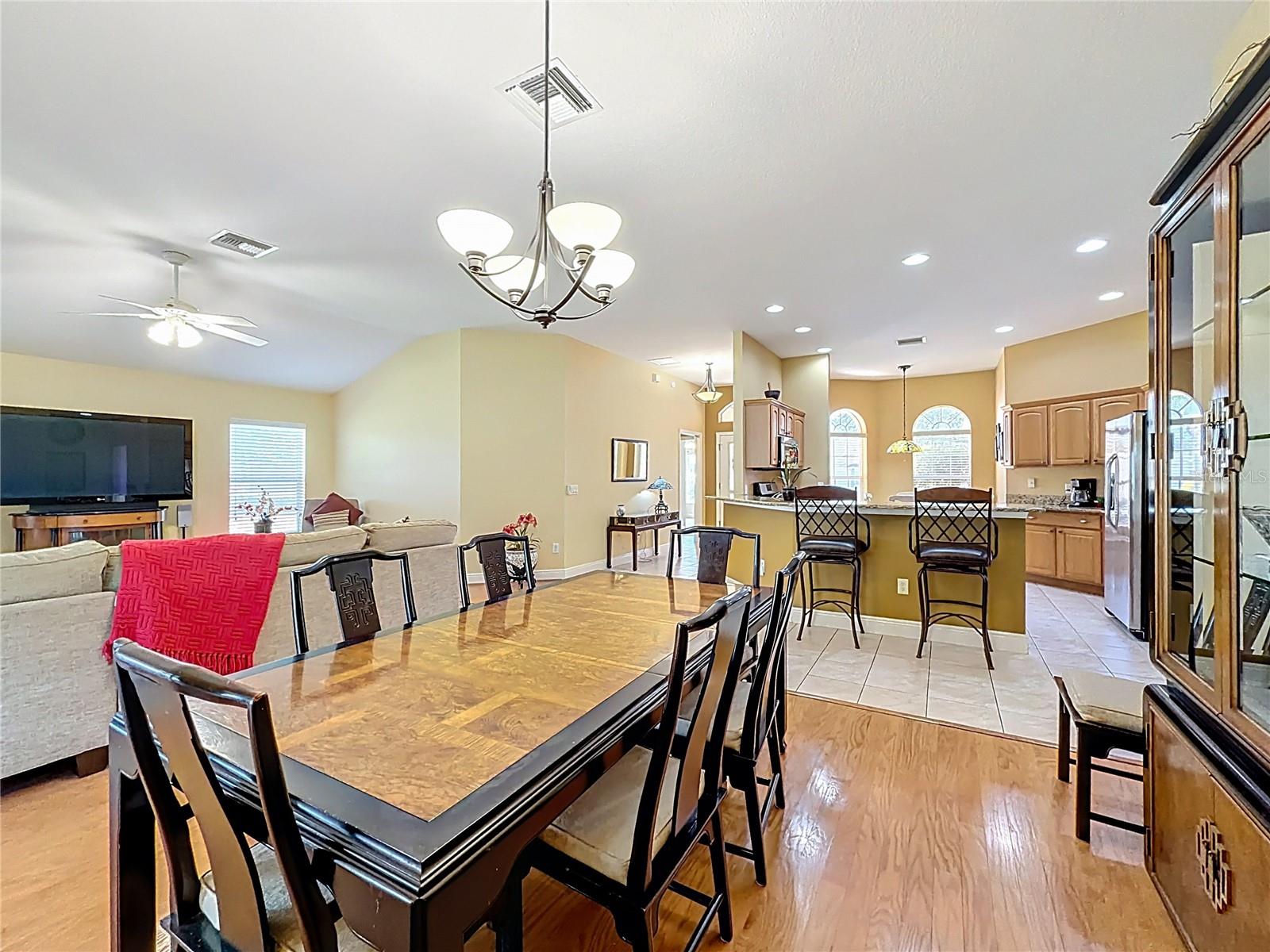 Image 11 of 41 For 17312 81st Springside Terrace