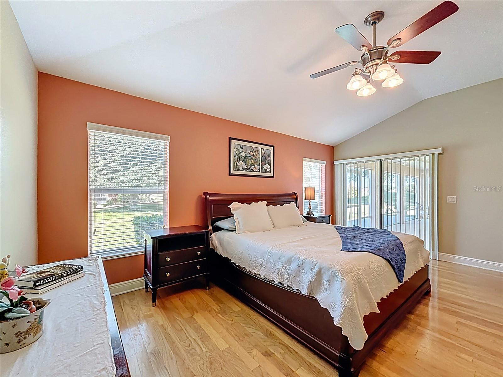 Image 18 of 41 For 17312 81st Springside Terrace