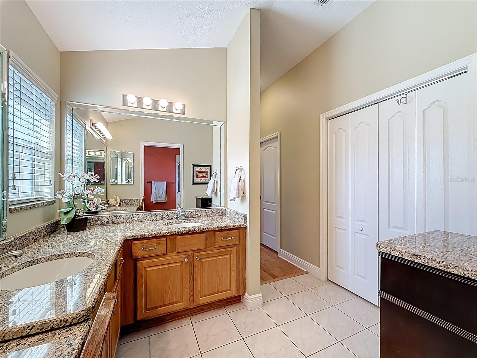 Image 21 of 41 For 17312 81st Springside Terrace