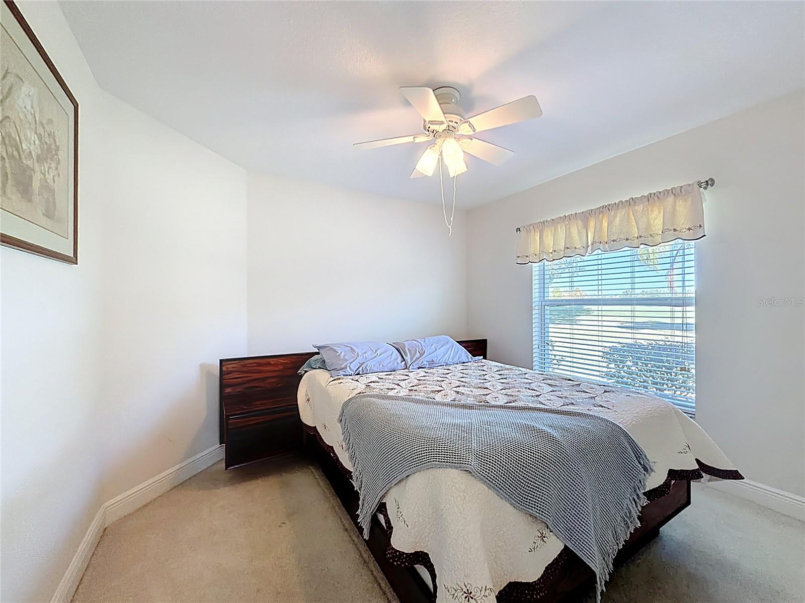 Image 27 of 41 For 17312 81st Springside Terrace