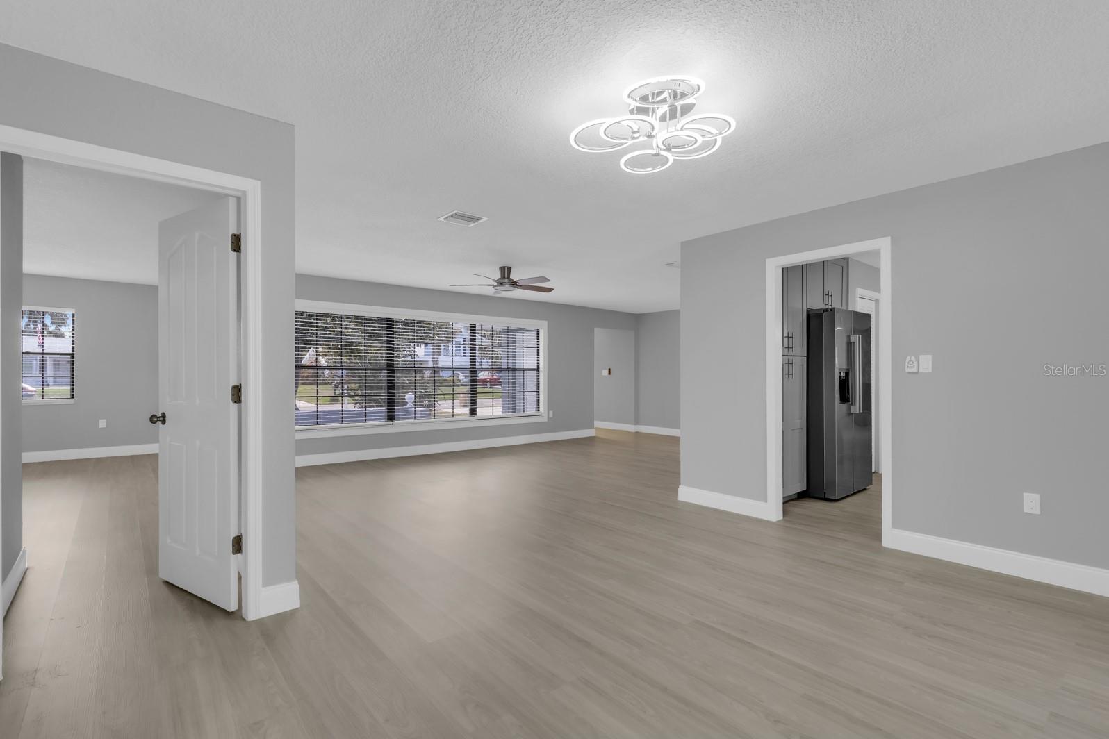 Image 14 of 50 For 1495 Skyline Drive