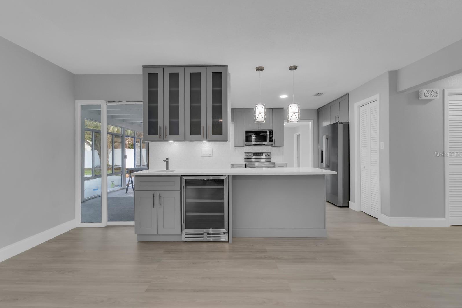 Image 28 of 50 For 1495 Skyline Drive