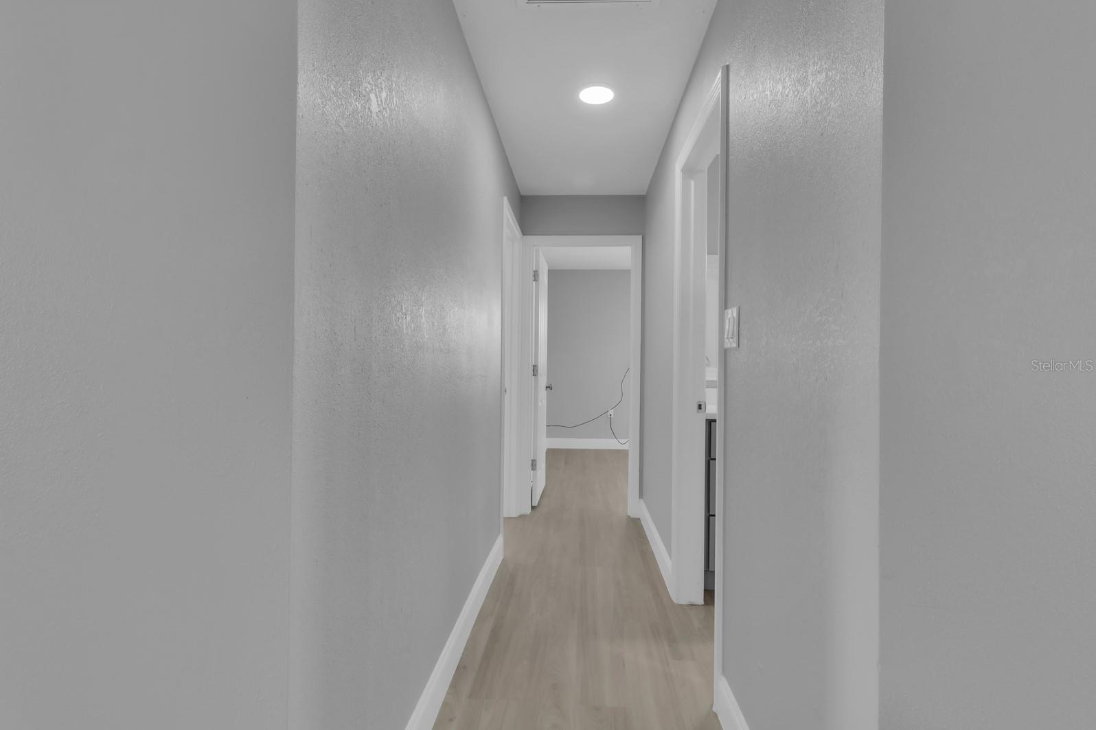 Image 34 of 50 For 1495 Skyline Drive