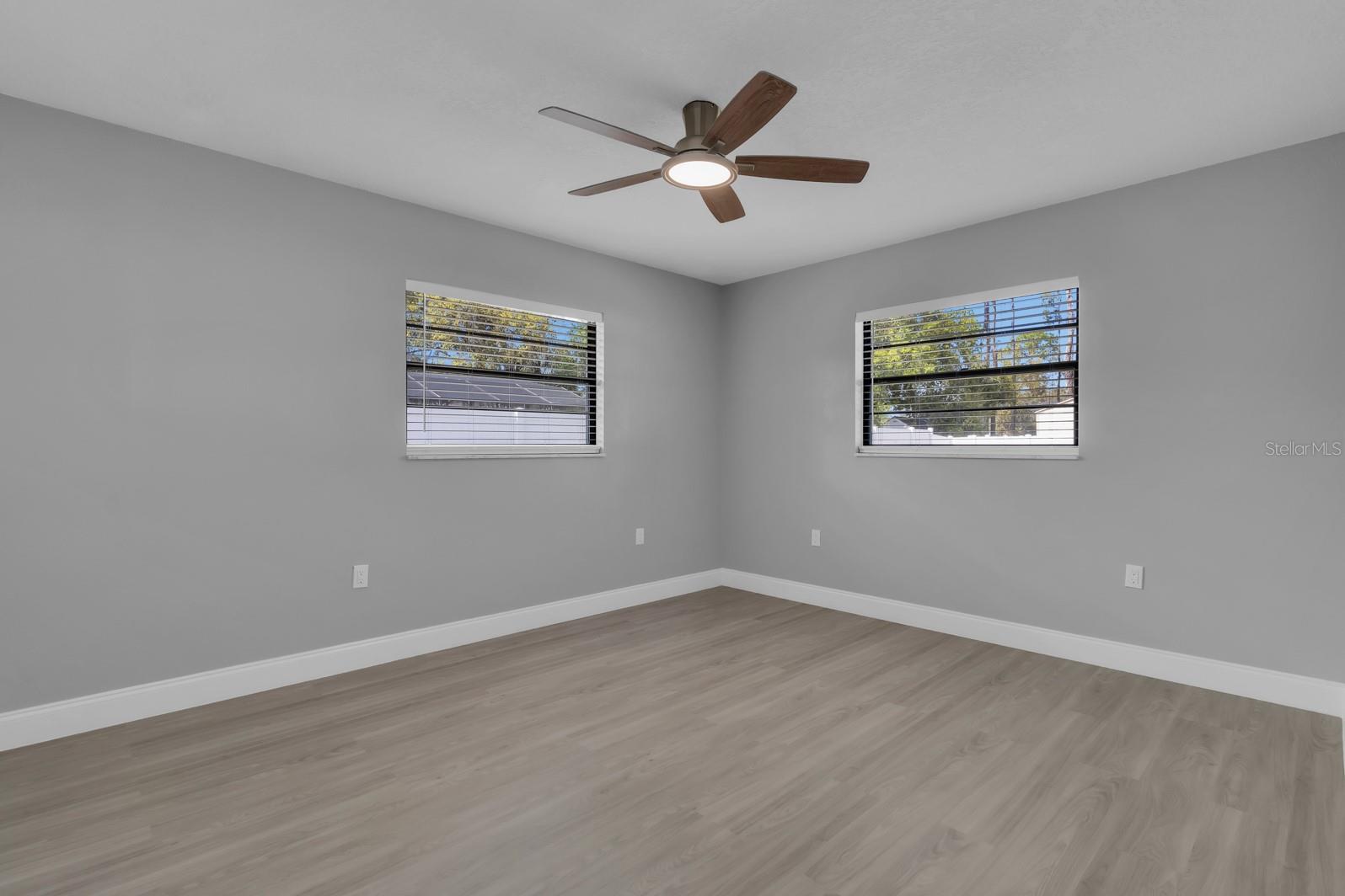 Image 36 of 50 For 1495 Skyline Drive