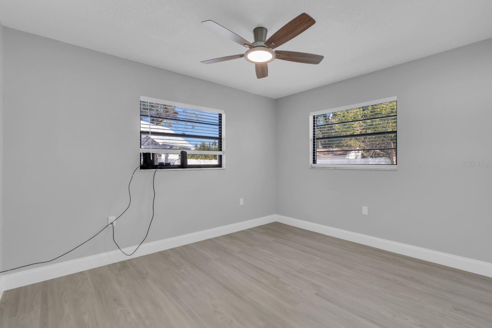 Image 38 of 50 For 1495 Skyline Drive