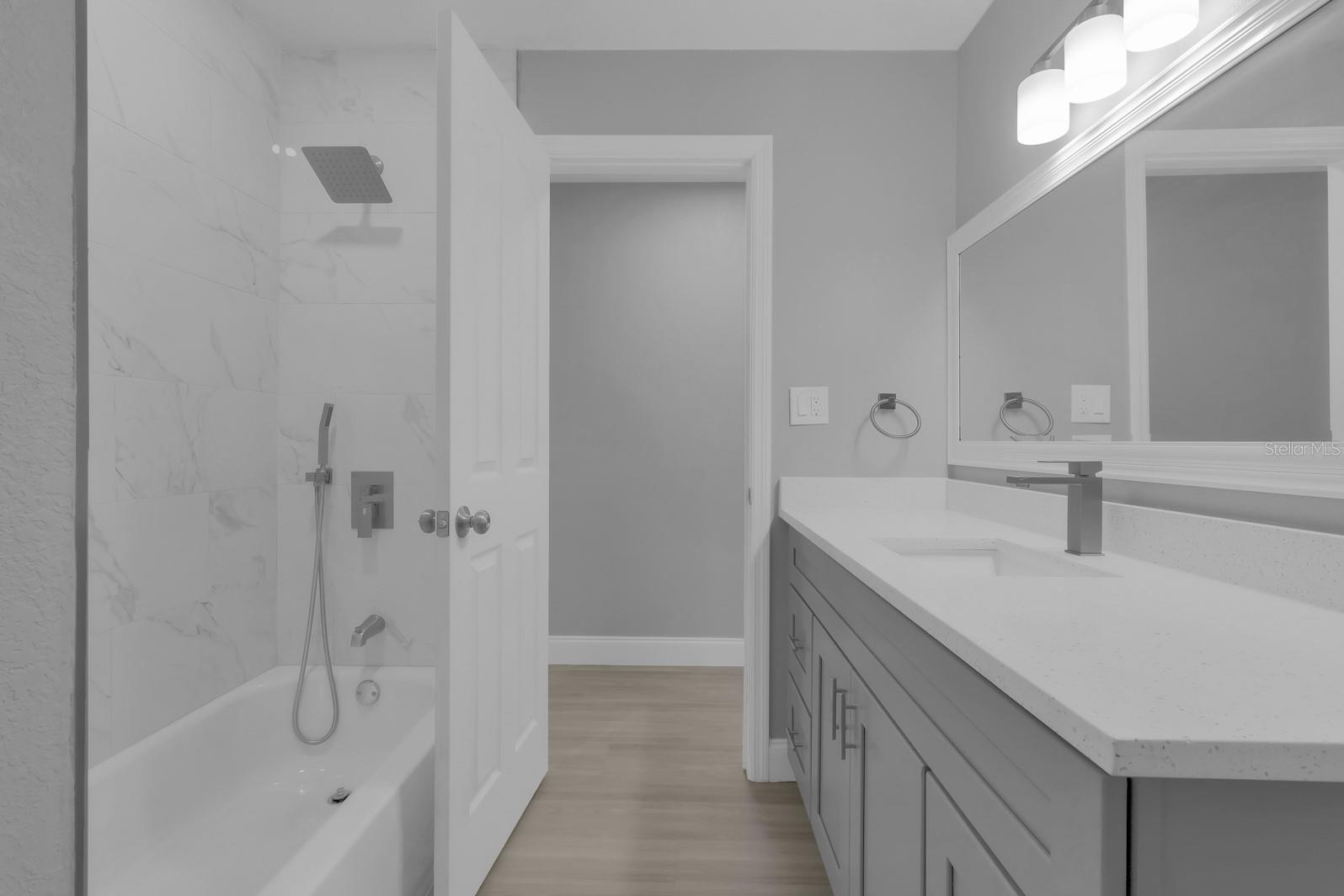 Image 41 of 50 For 1495 Skyline Drive