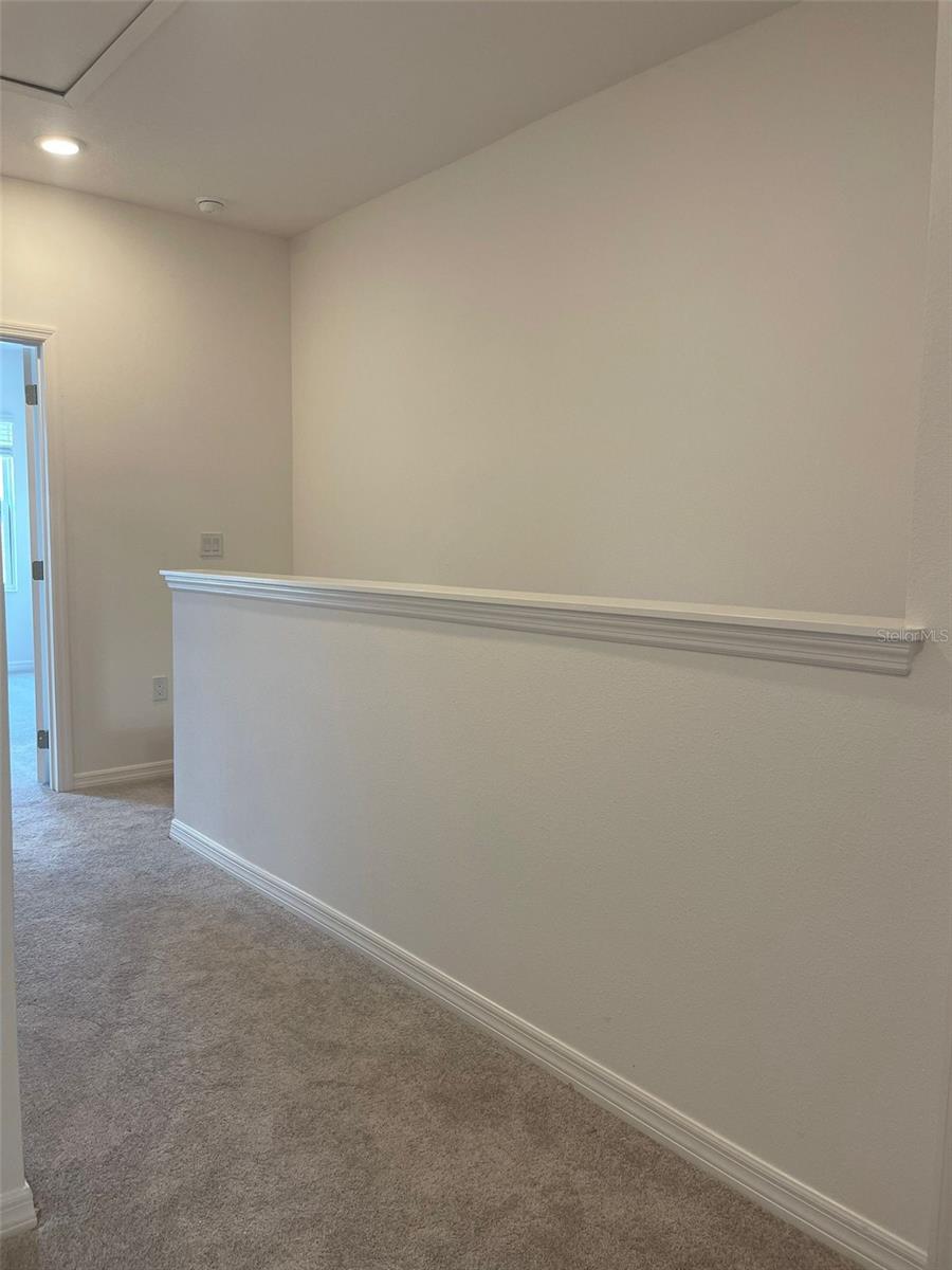 Image 6 of 19 For 1260 Stockwell Avenue