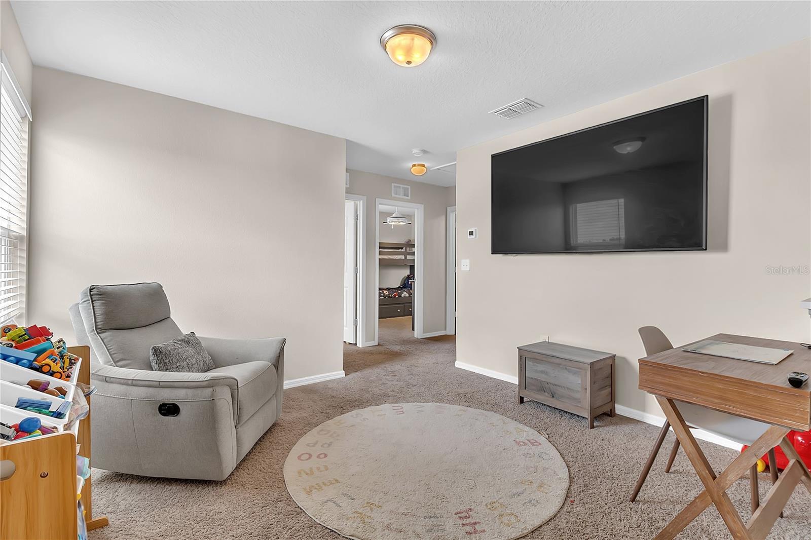 Image 15 of 34 For 313 Aster Court