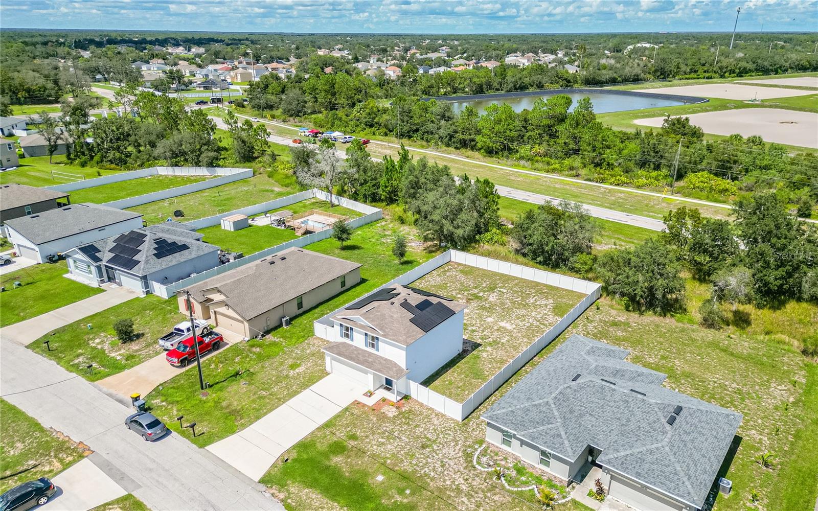 Image 30 of 34 For 313 Aster Court