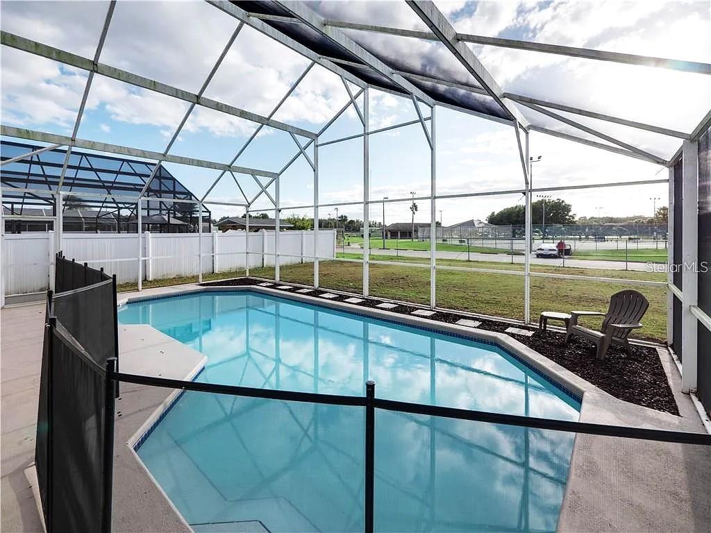 Image 2 of 13 For 2304 Anhinga Drive