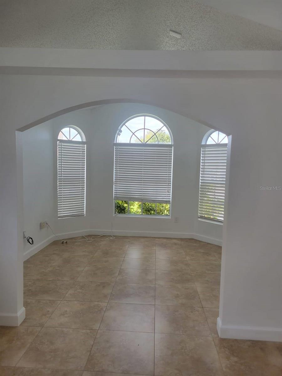 Image 5 of 13 For 2304 Anhinga Drive