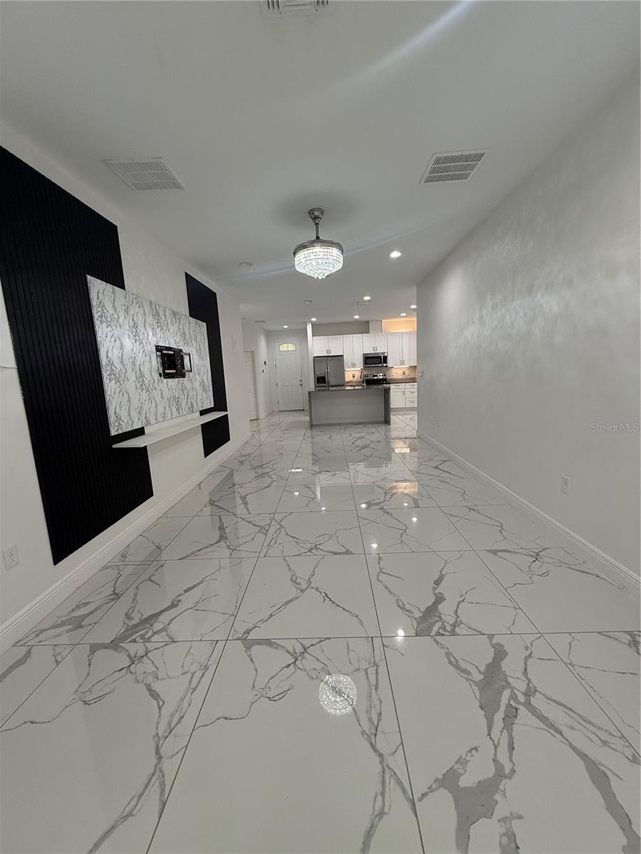 Image 17 of 27 For 310 Grape Avenue