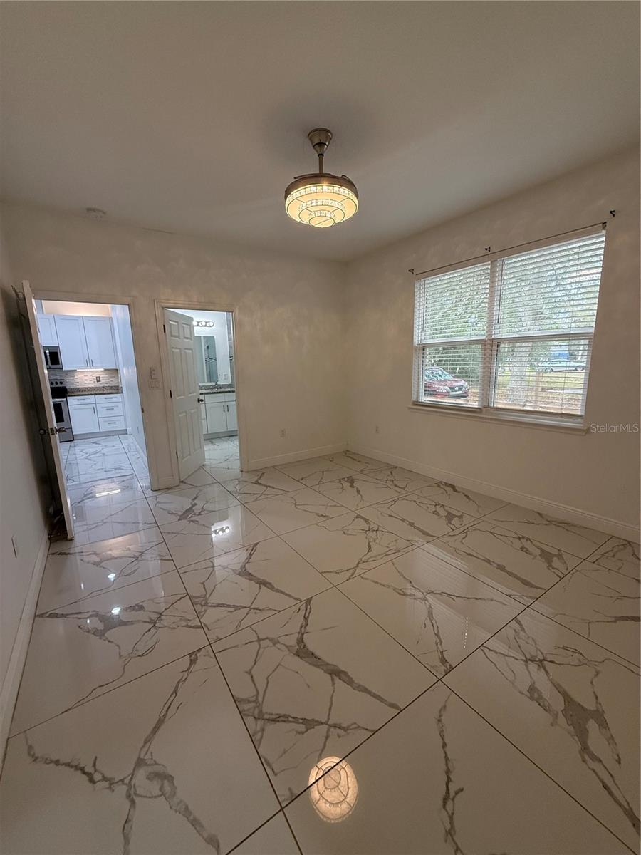 Image 20 of 27 For 310 Grape Avenue