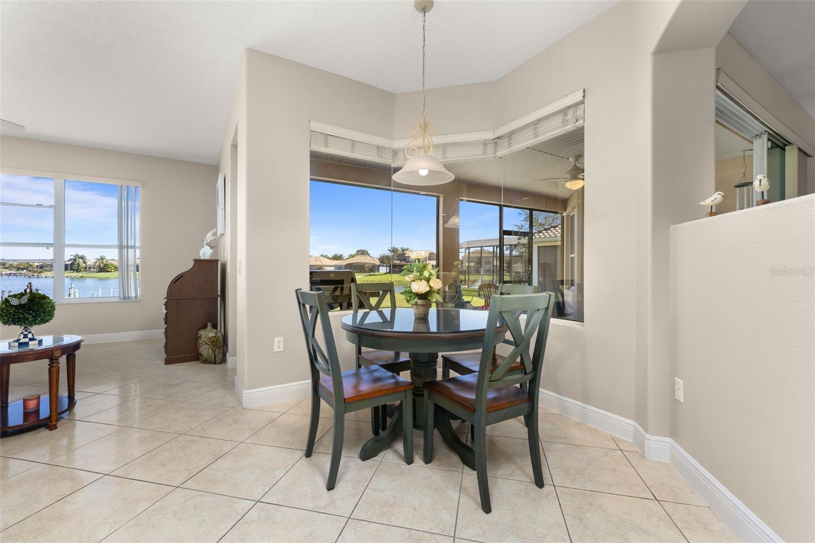 Image 16 of 99 For 2631 Captains Court