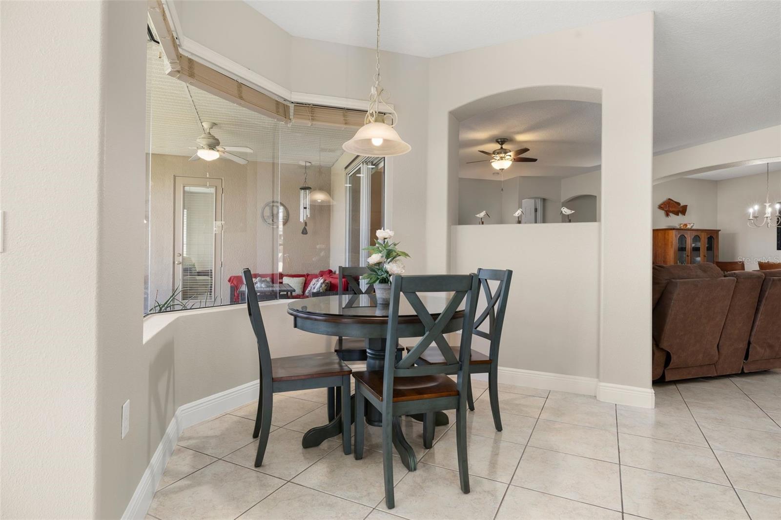 Image 17 of 99 For 2631 Captains Court