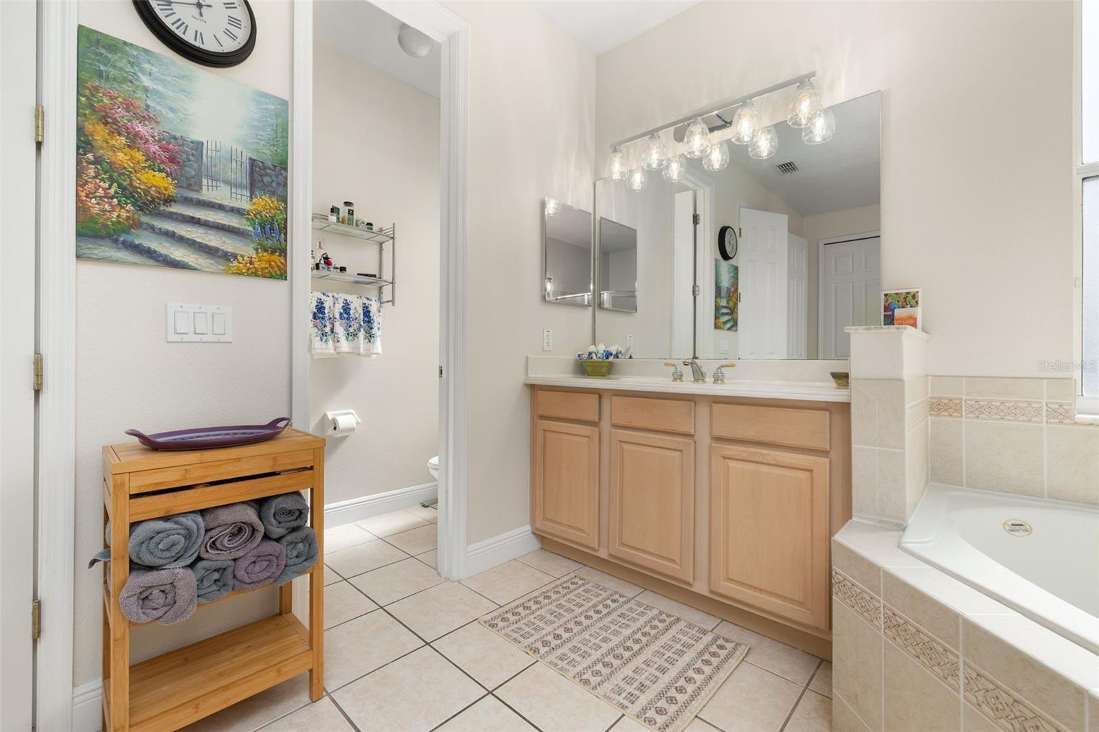 Image 33 of 99 For 2631 Captains Court