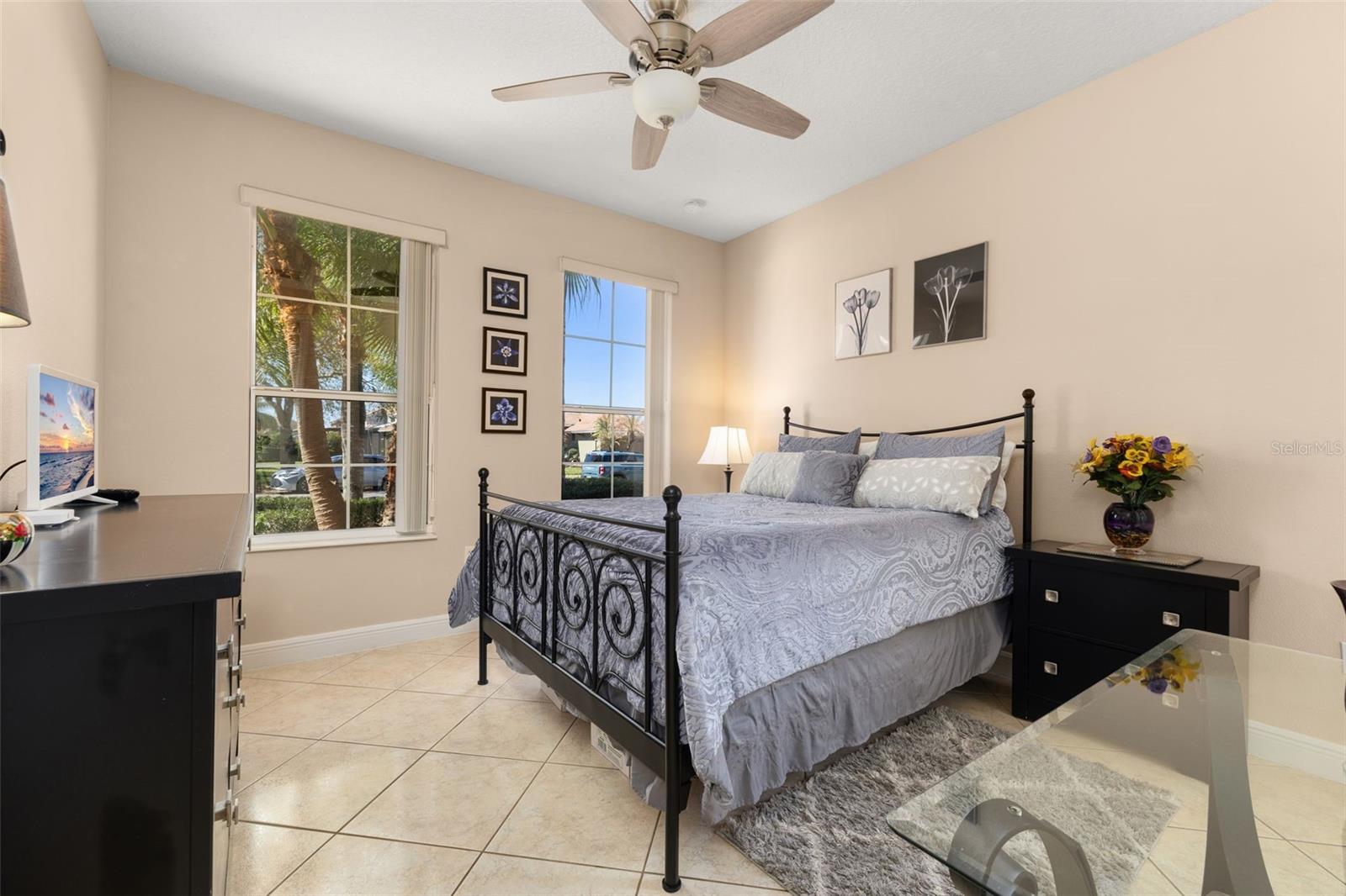 Image 36 of 99 For 2631 Captains Court