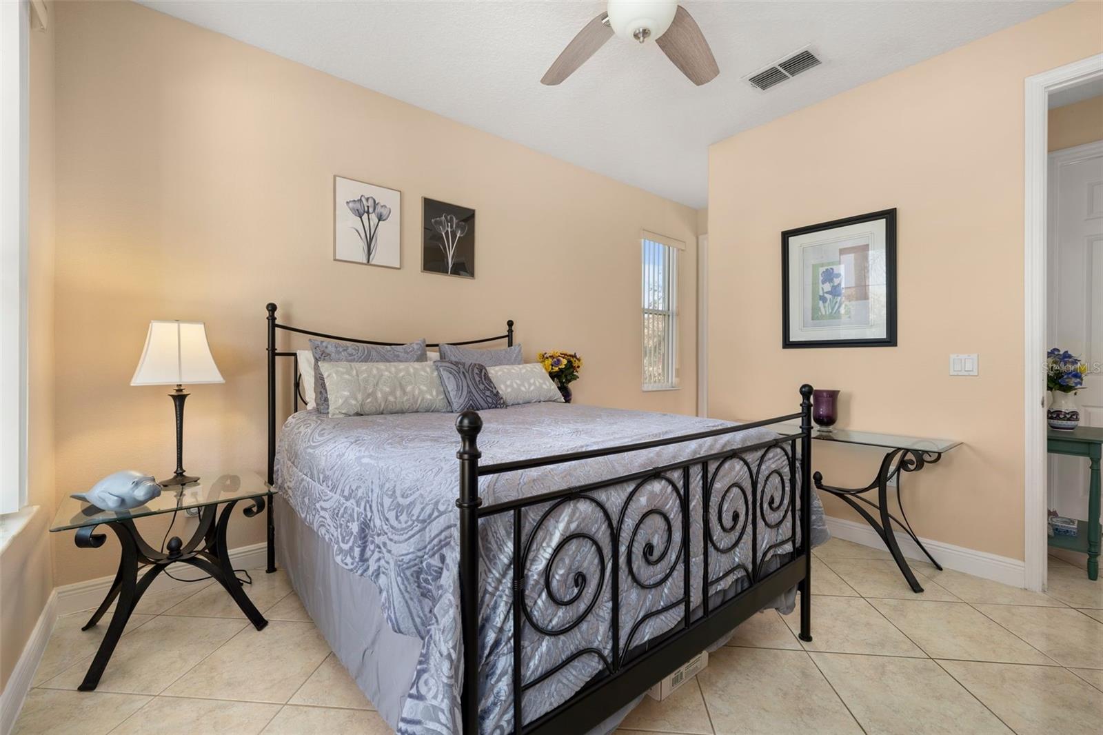 Image 37 of 99 For 2631 Captains Court