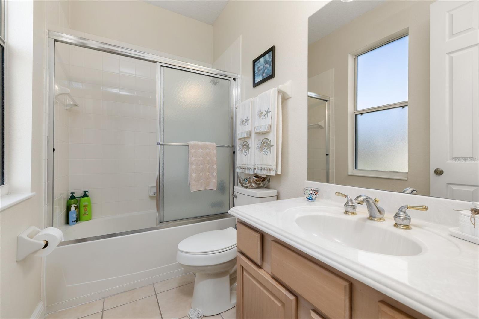 Image 39 of 99 For 2631 Captains Court