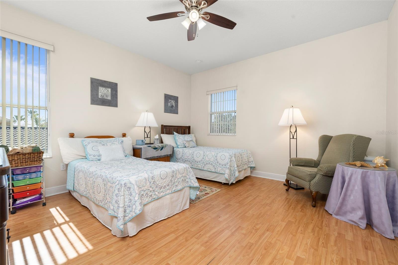 Image 48 of 99 For 2631 Captains Court