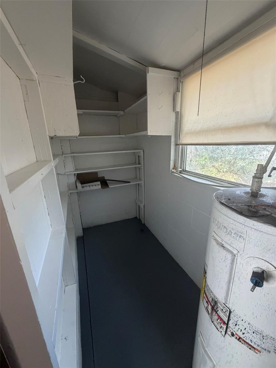 Image 31 of 33 For 719 Martin Street