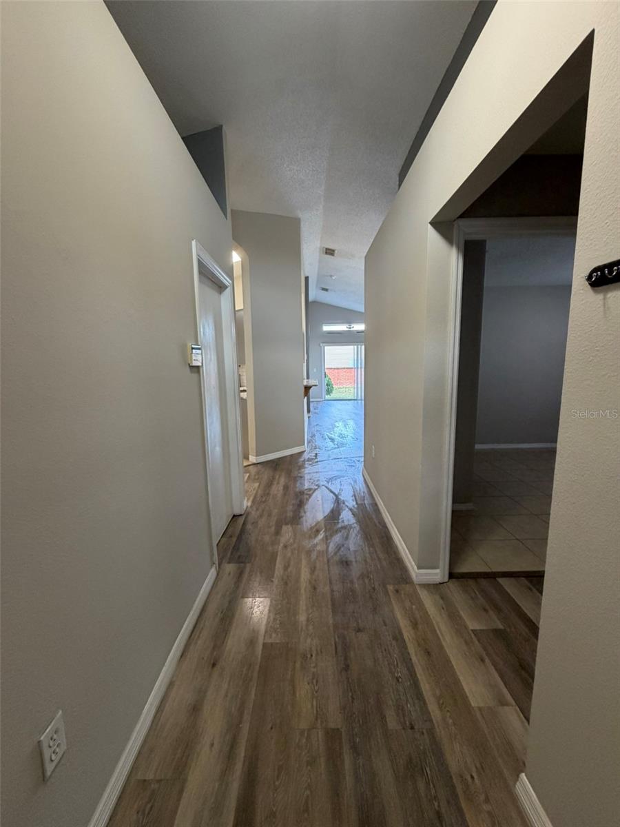 Image 20 of 23 For 2470 Parsons Pond Circle