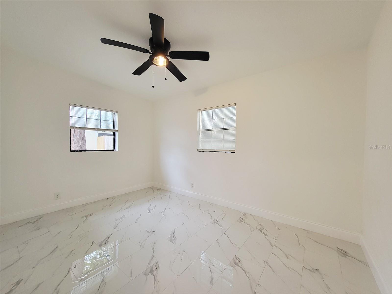 Image 12 of 14 For 2511 Drake Drive