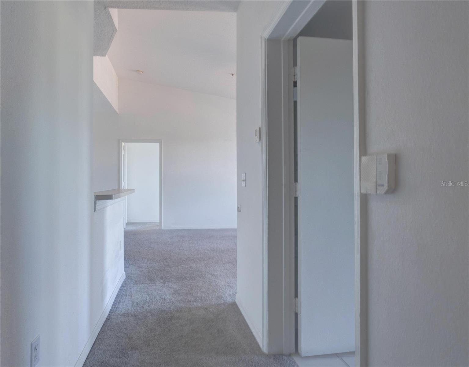 Image 2 of 12 For 5566 Metrowest Boulevard 2-302