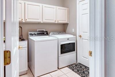 Image 21 of 43 For 93 Oak Leaf Drive