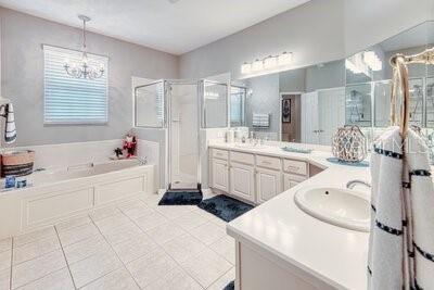 Image 26 of 43 For 93 Oak Leaf Drive