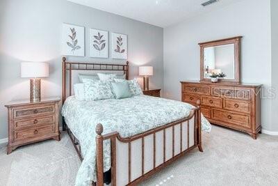 Image 32 of 43 For 93 Oak Leaf Drive