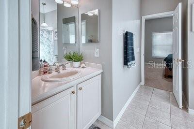 Image 37 of 43 For 93 Oak Leaf Drive