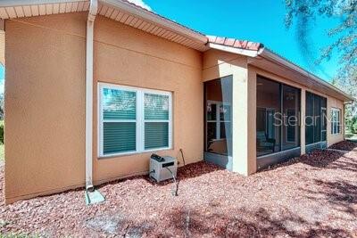 Image 39 of 43 For 93 Oak Leaf Drive