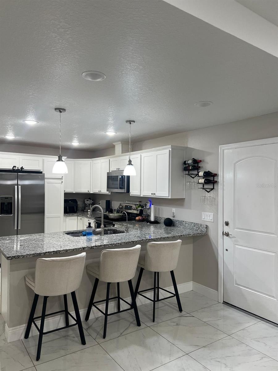 Image 20 of 45 For 2923 Stewart Street