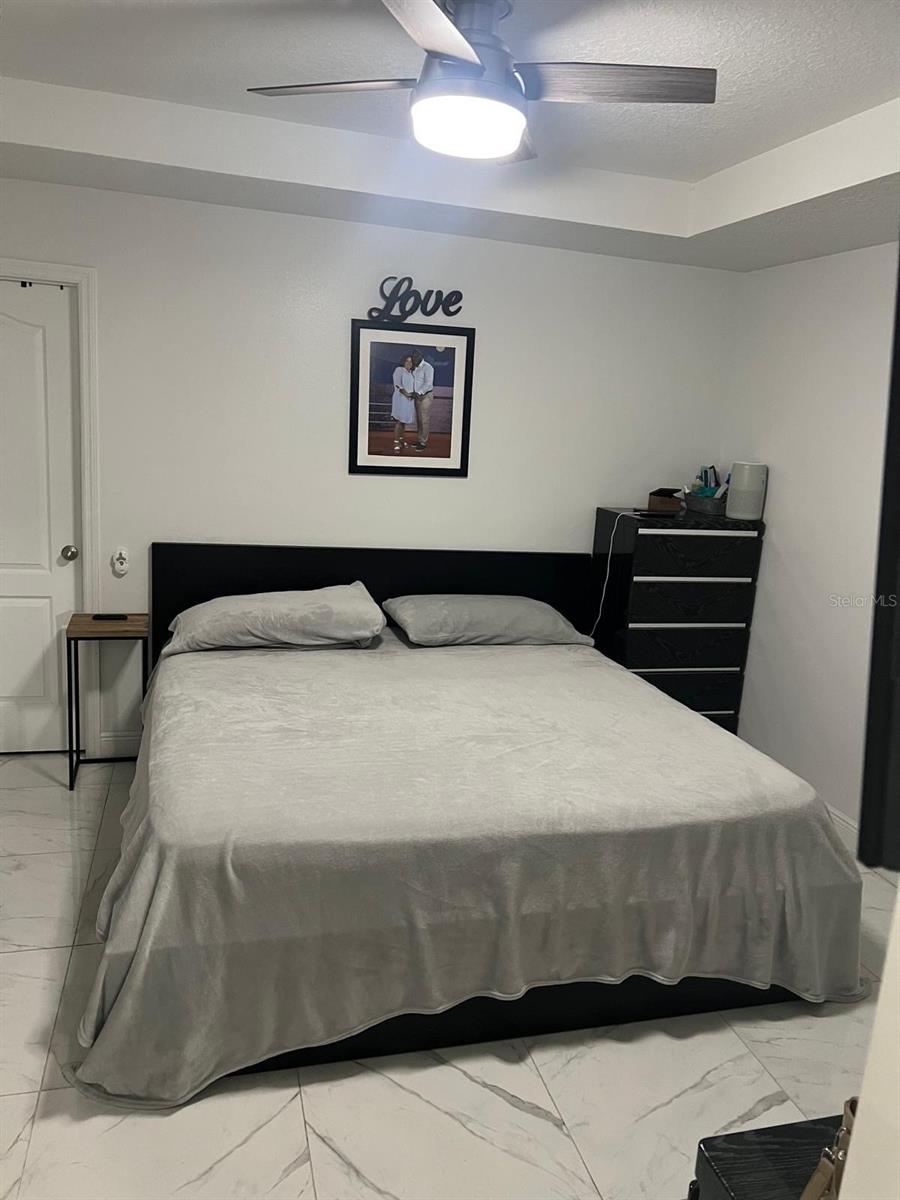 Image 21 of 45 For 2923 Stewart Street