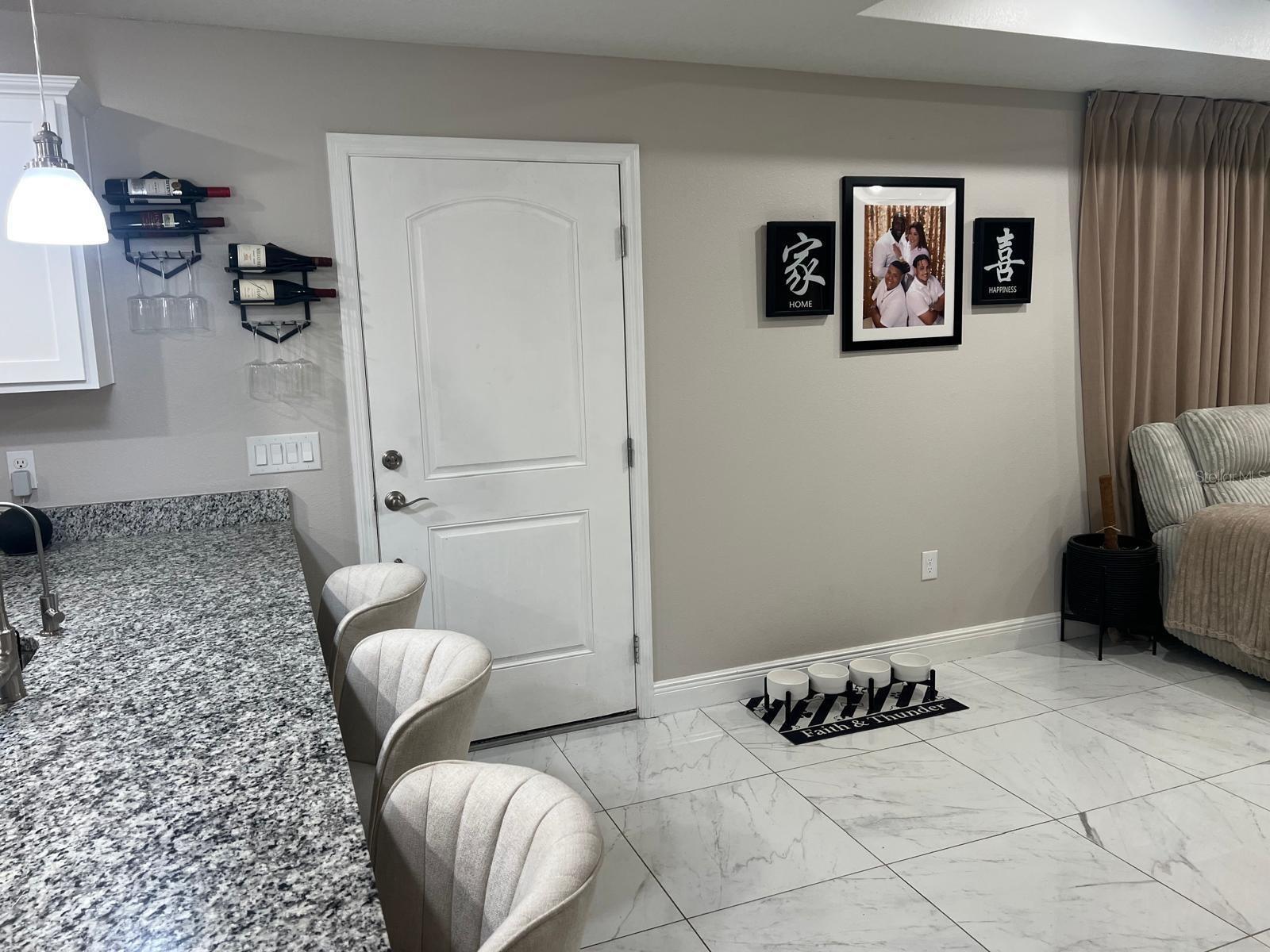 Image 44 of 45 For 2923 Stewart Street