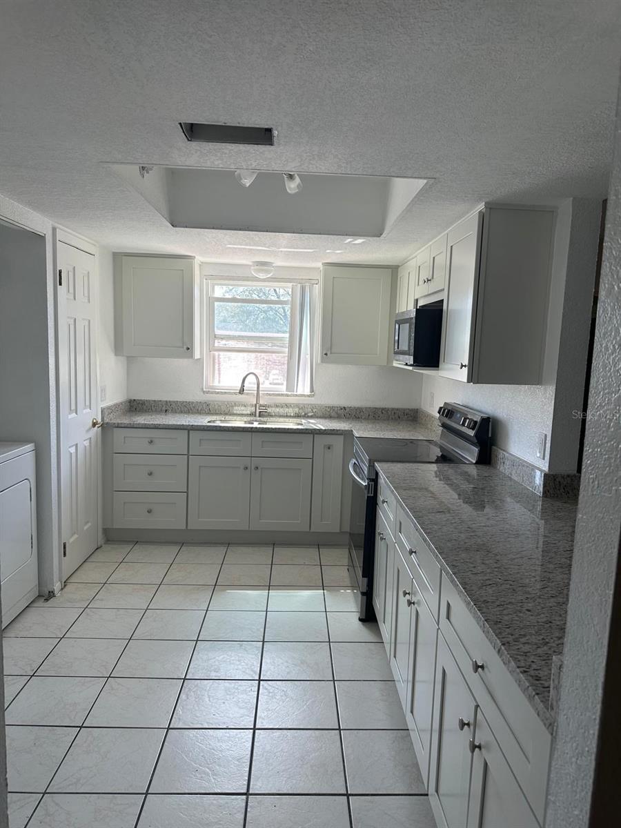 Image 4 of 25 For 2409 Barley Club Drive 3